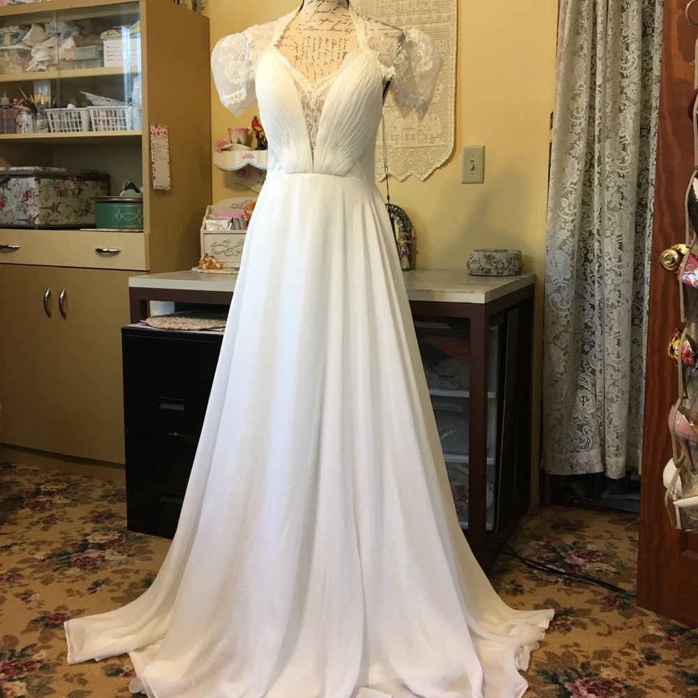 Cocomelody lace wedding dress